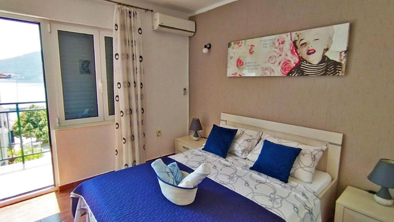 Apartments Aleksandra 里桑 外观 照片